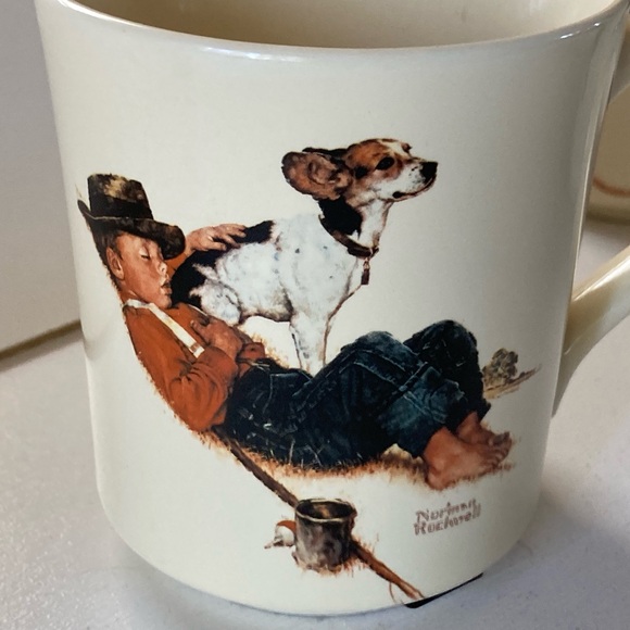 Norman Rockwell Cups - Picture 2 of 5